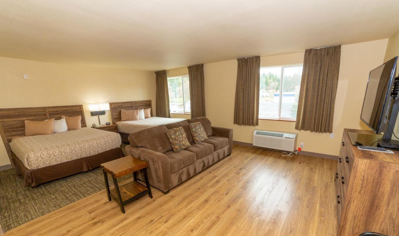 Clatskanie River Inn Extérieur photo